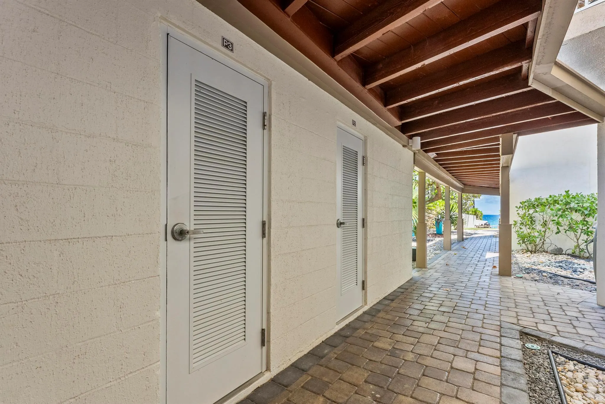 1203 Hillsboro Mile, #5b