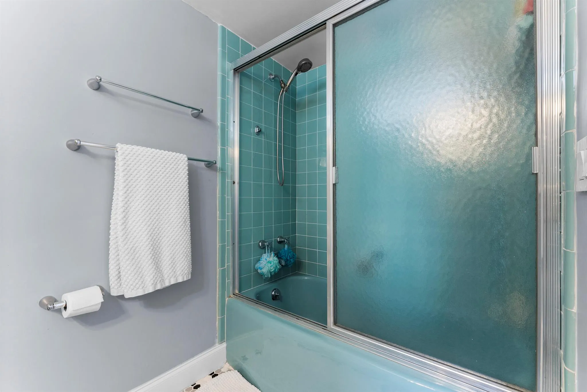 1203 Hillsboro Mile, #5b
