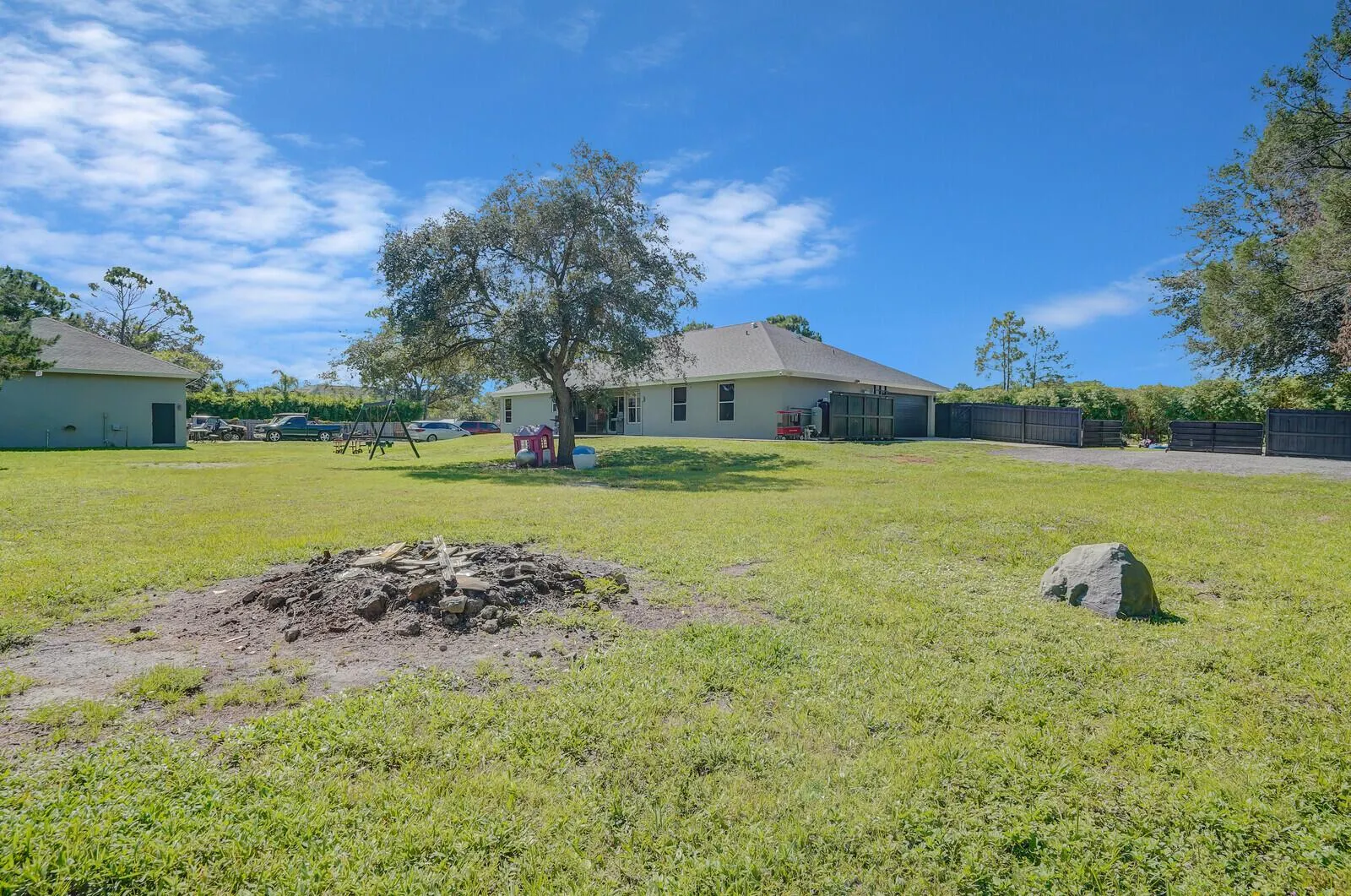 17271 82nd Road N