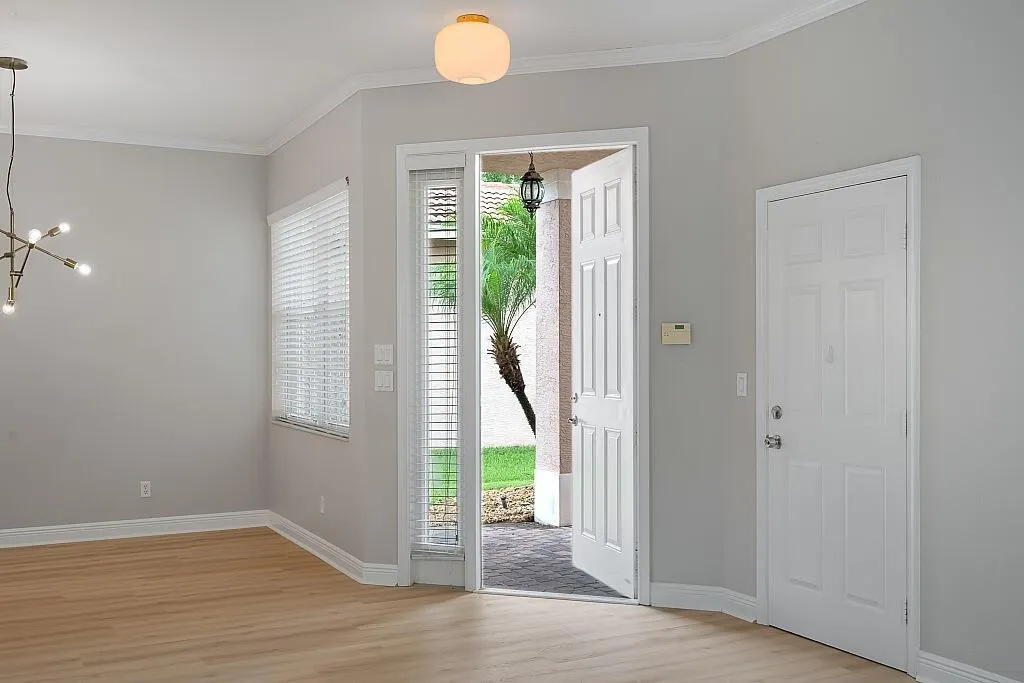 1939 Grey Falcon Circle SW