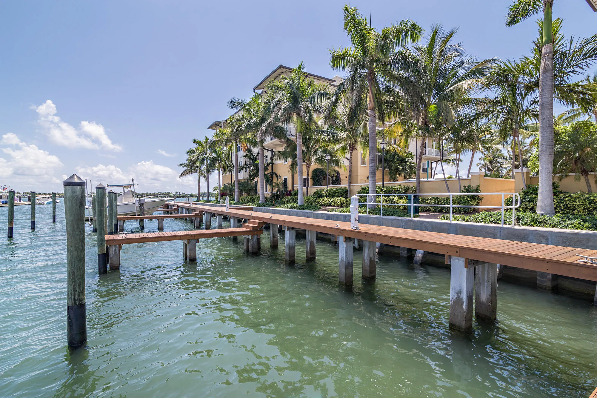 3940 N Flagler Drive, #401