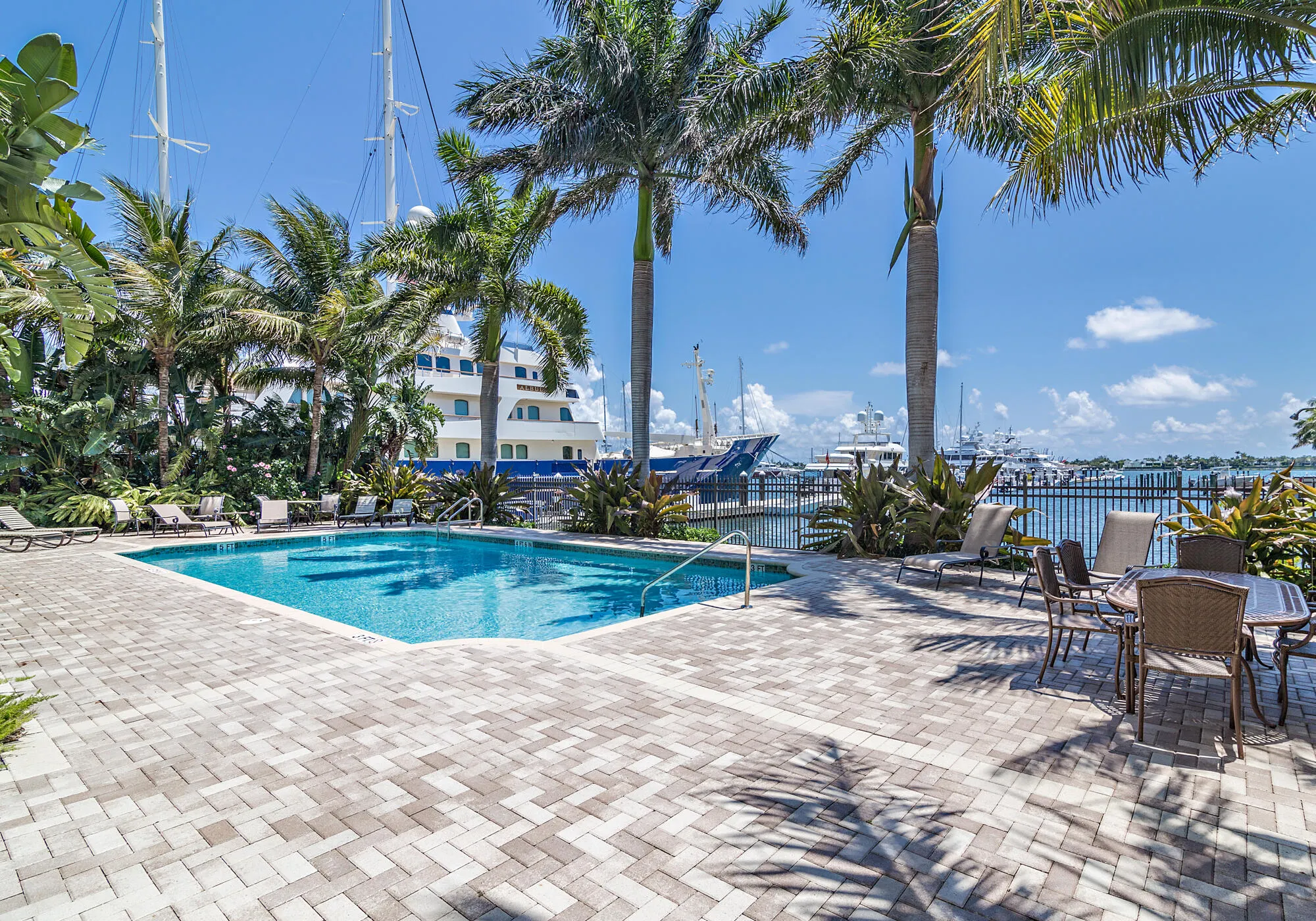 3940 N Flagler Drive, #401