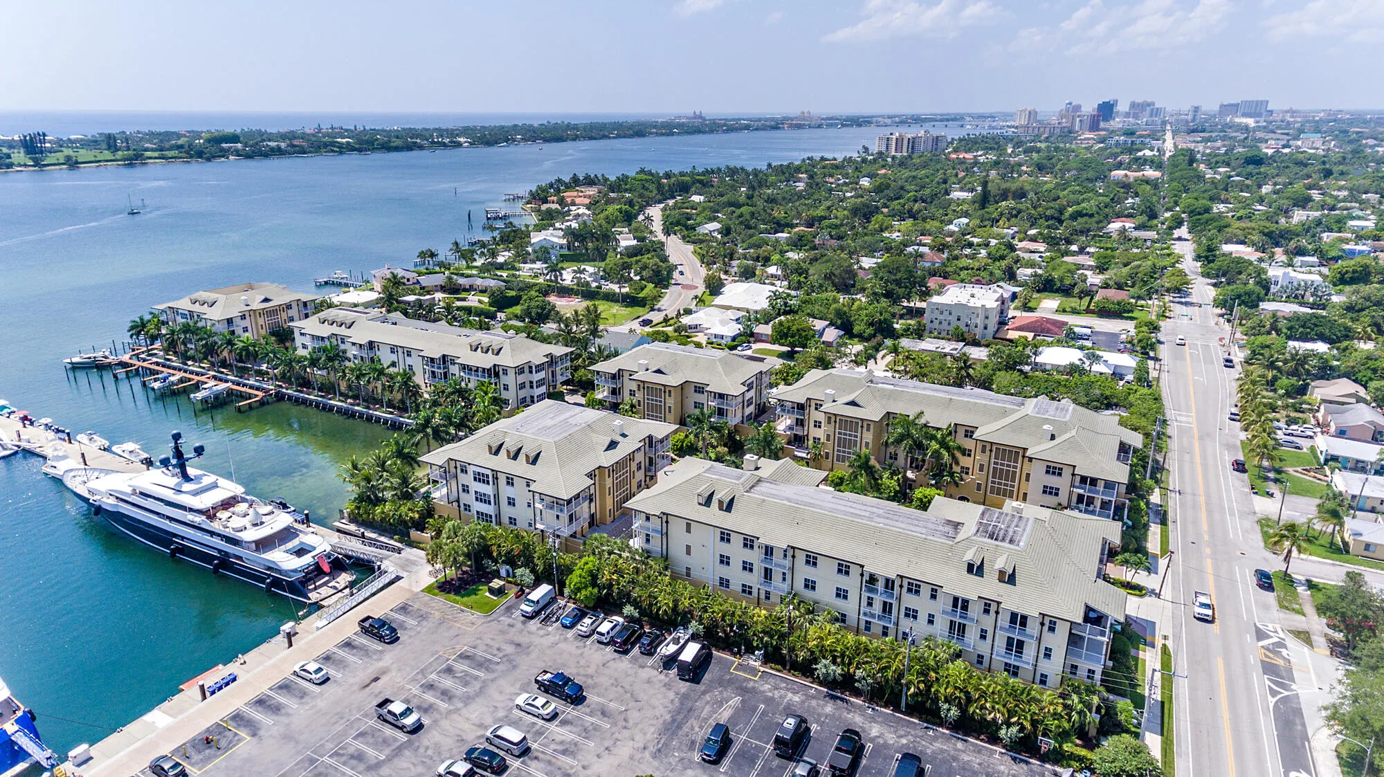 3940 N Flagler Drive, #401