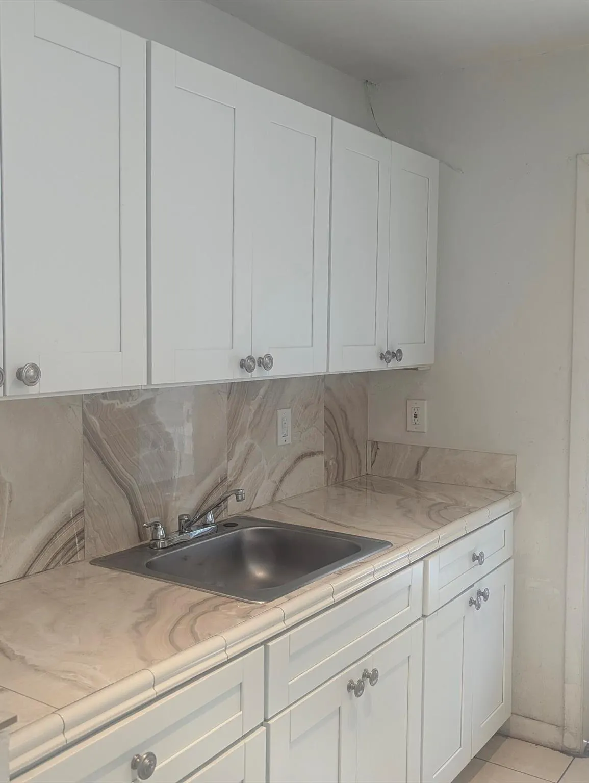 20400 NW 7th Avenue, #202