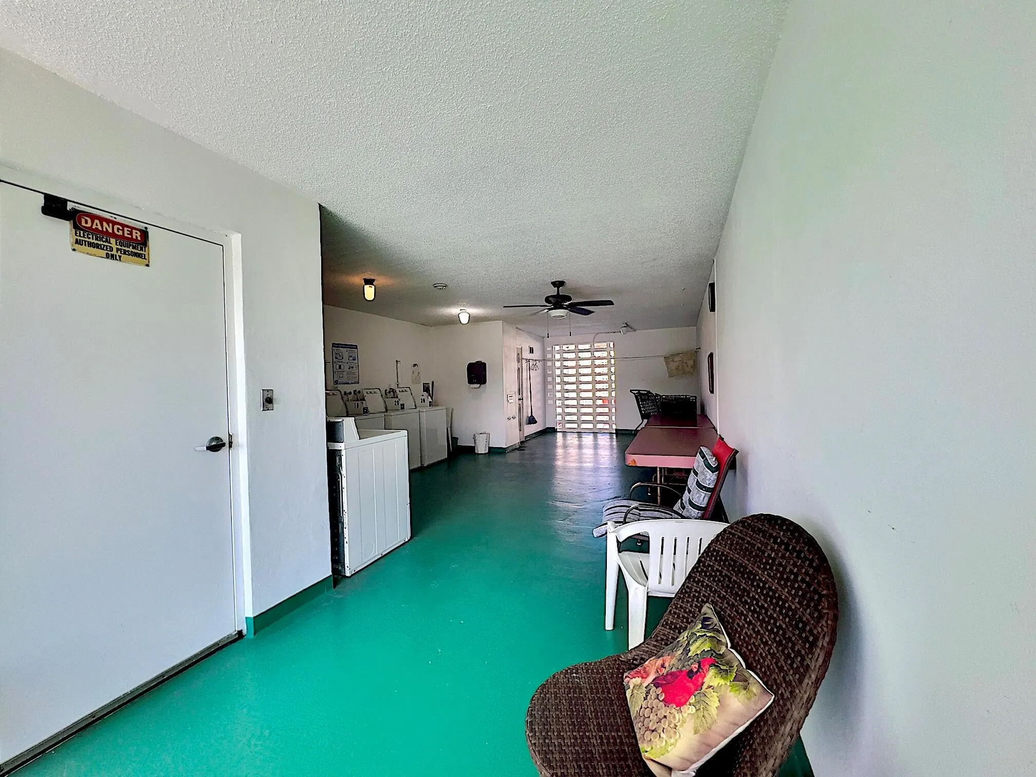 5300 Washington Street, #I206