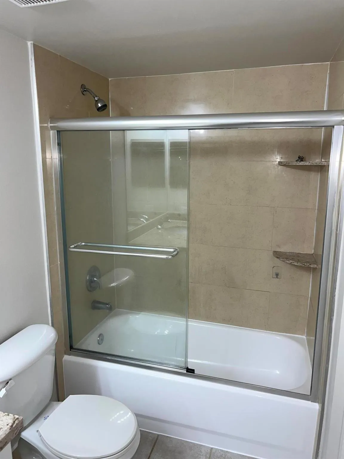 5001 Wiles Road, #204