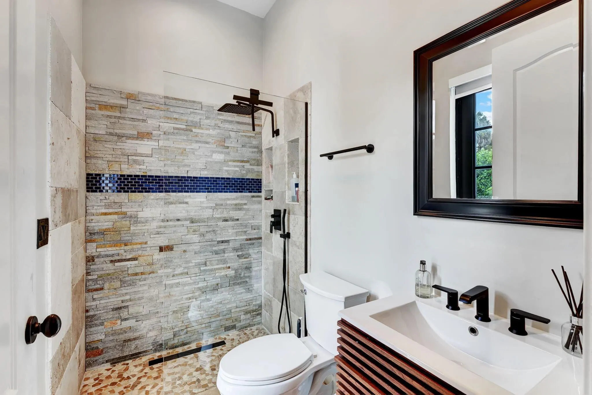 10241 Majestic Trail