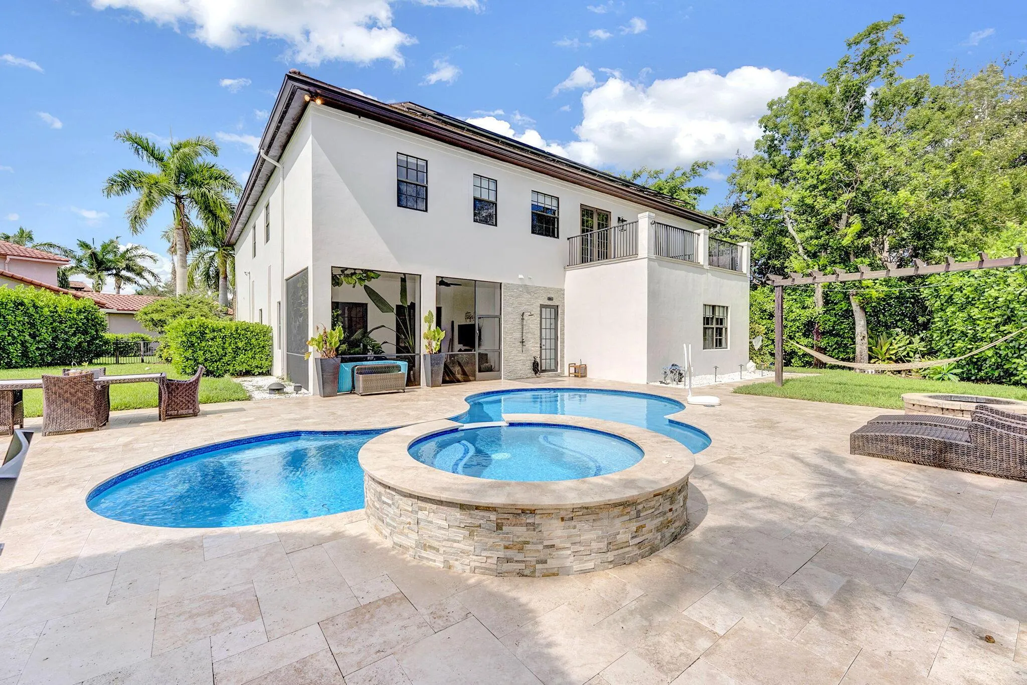 10241 Majestic Trail