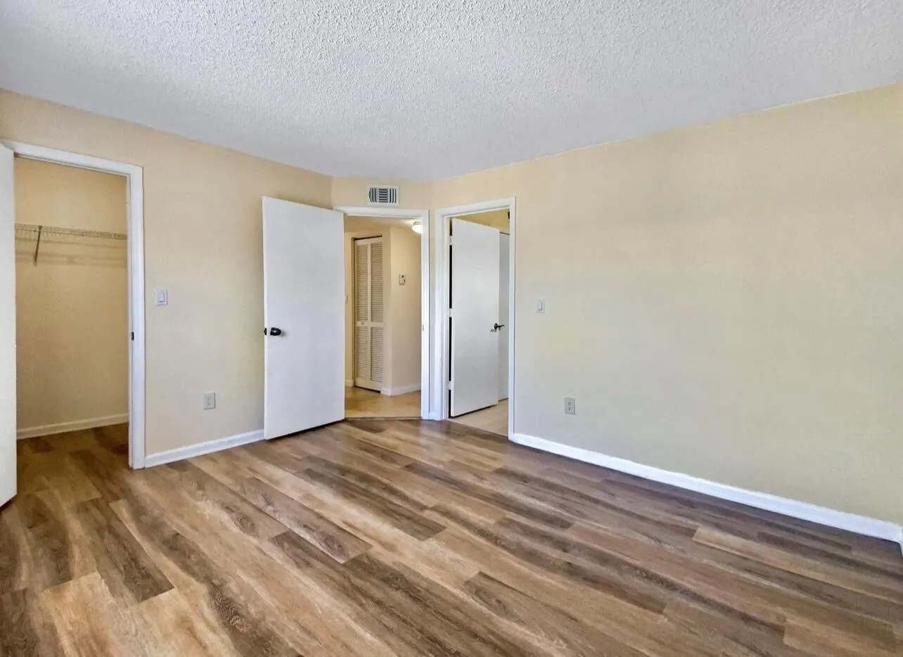 1165 Crystal Way, #H