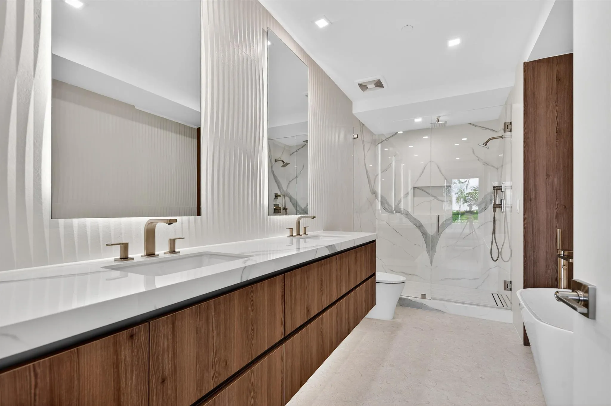 1 S Coastal Way, #205