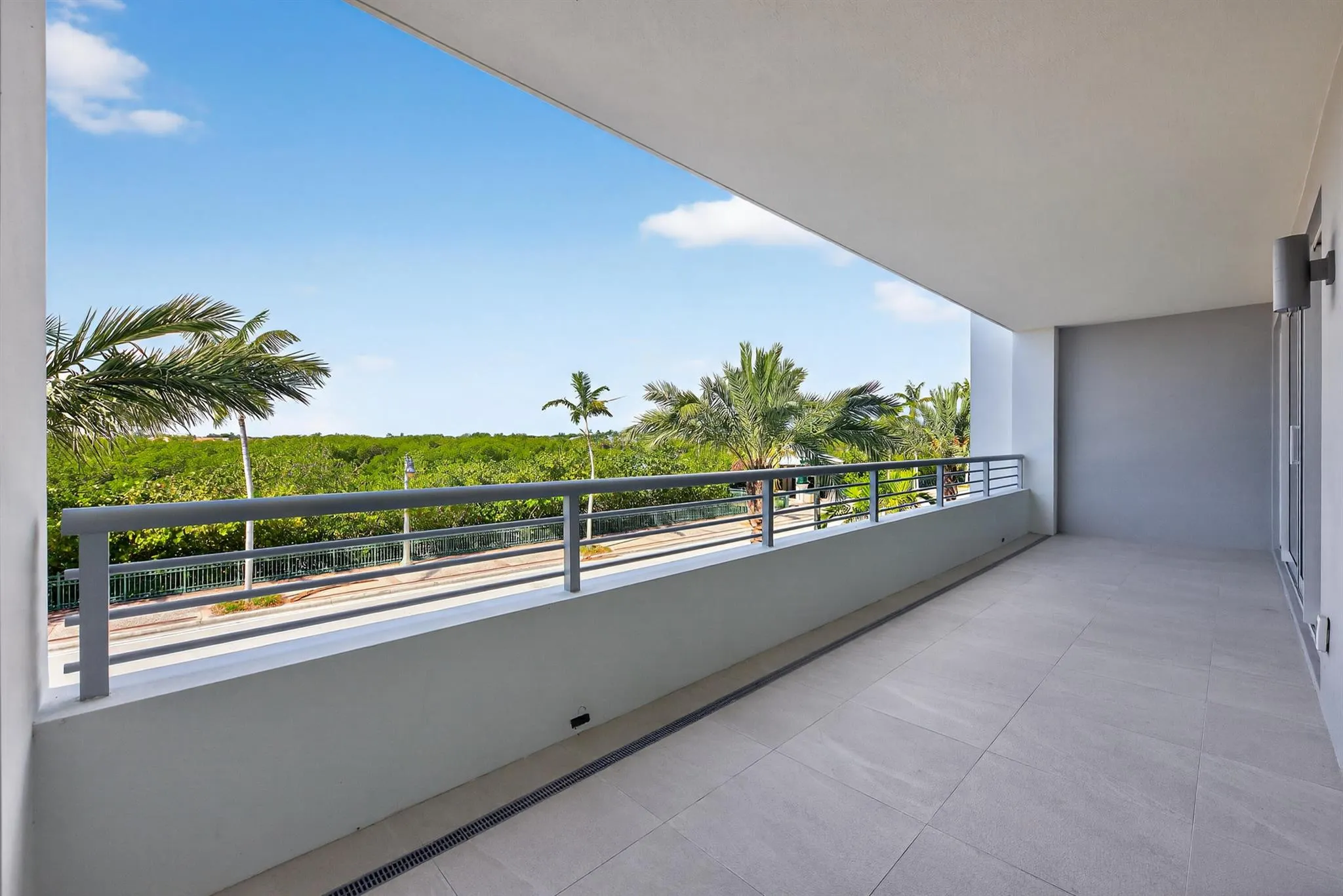 1 S Coastal Way, #205
