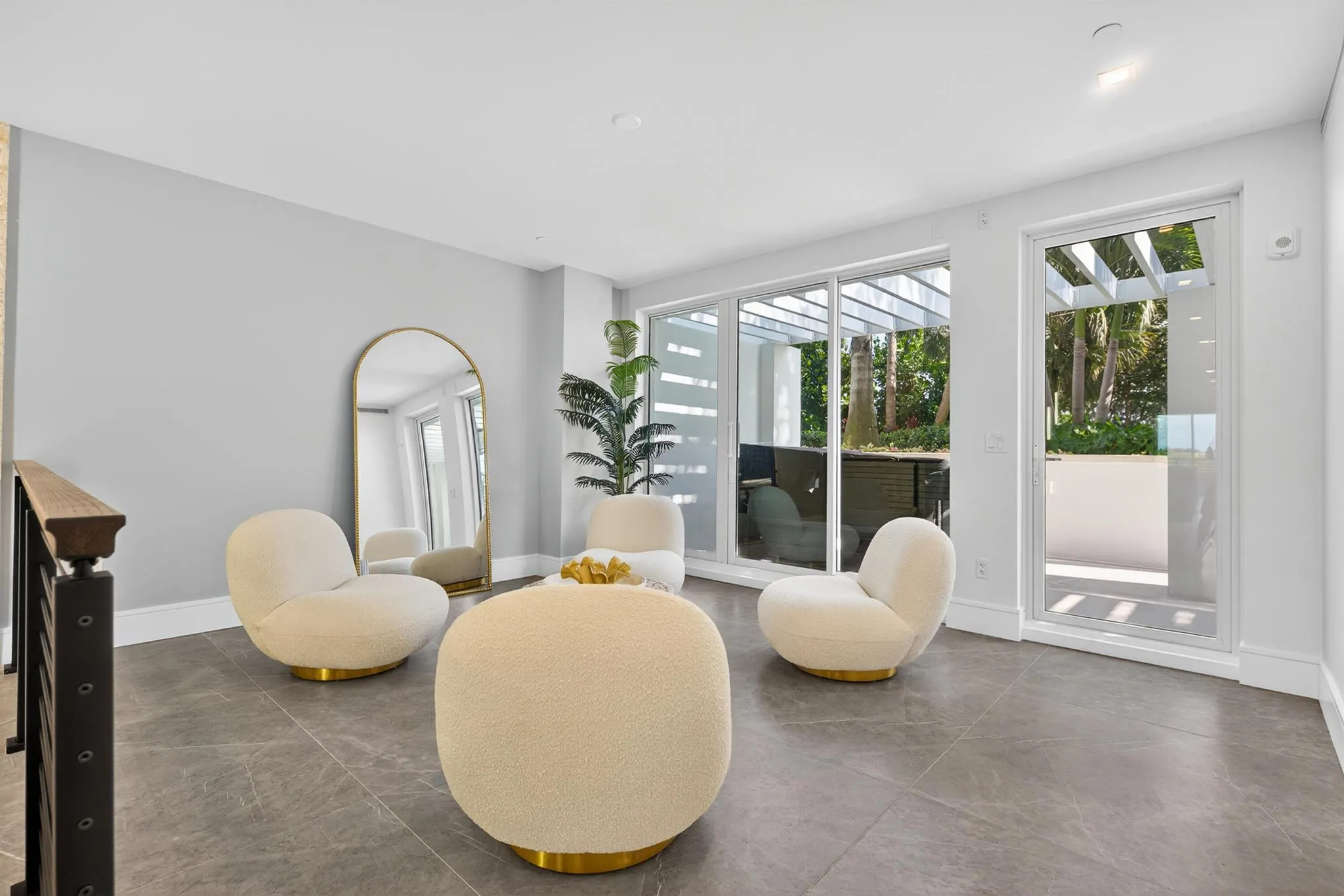 1 S Coastal Way, #205