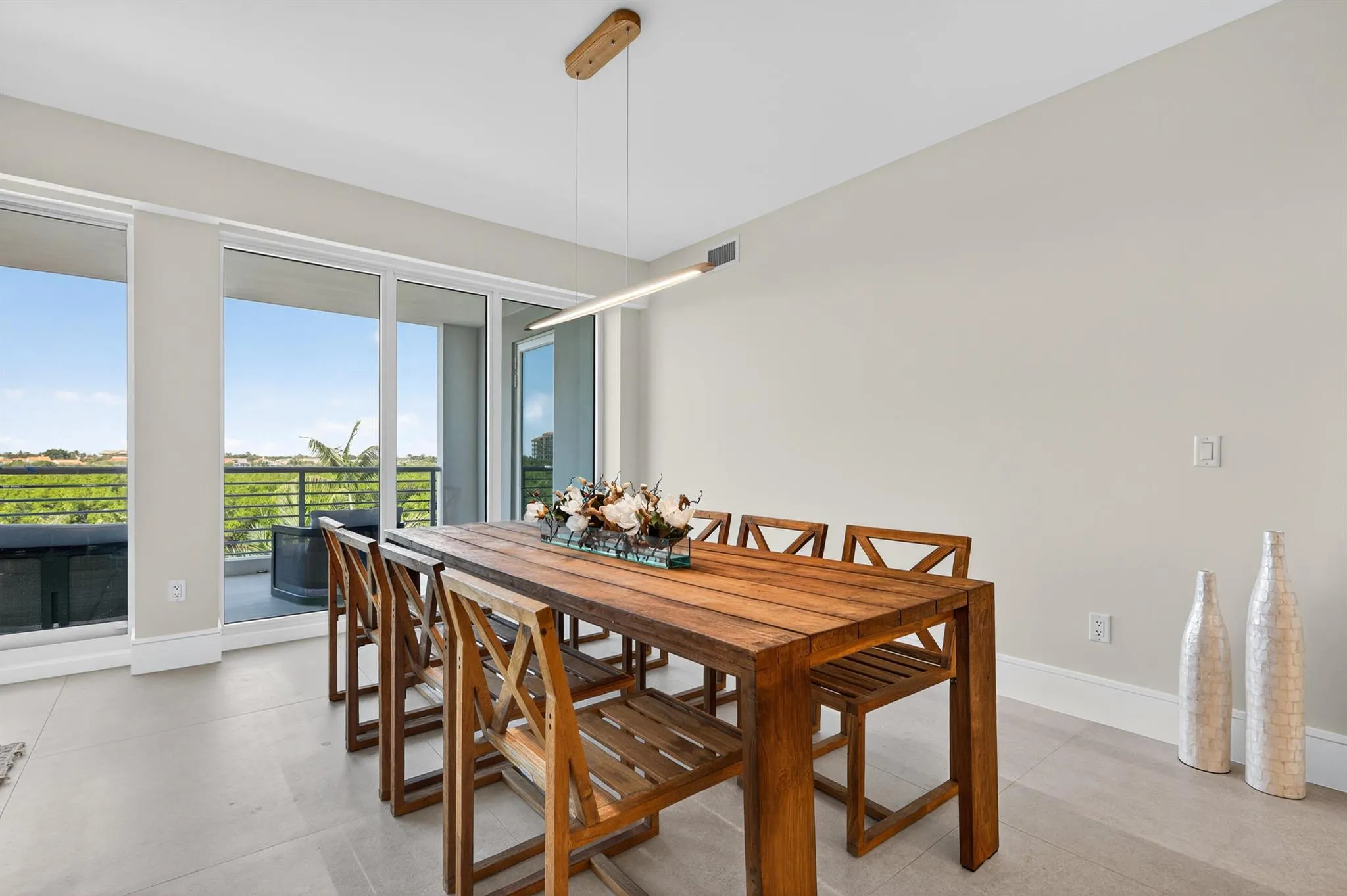 1 S Coastal Way, #303