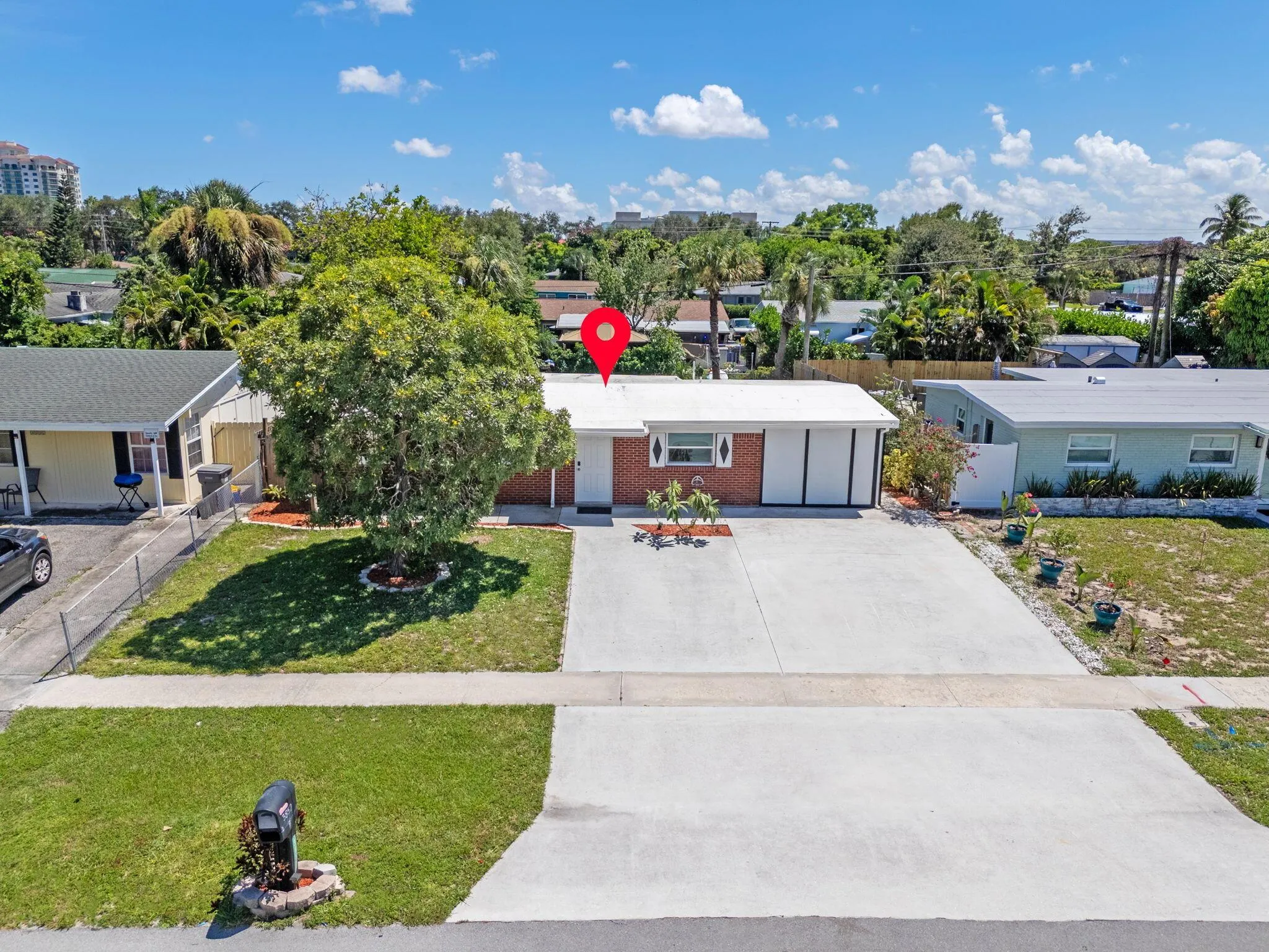 3852 Catalina Road