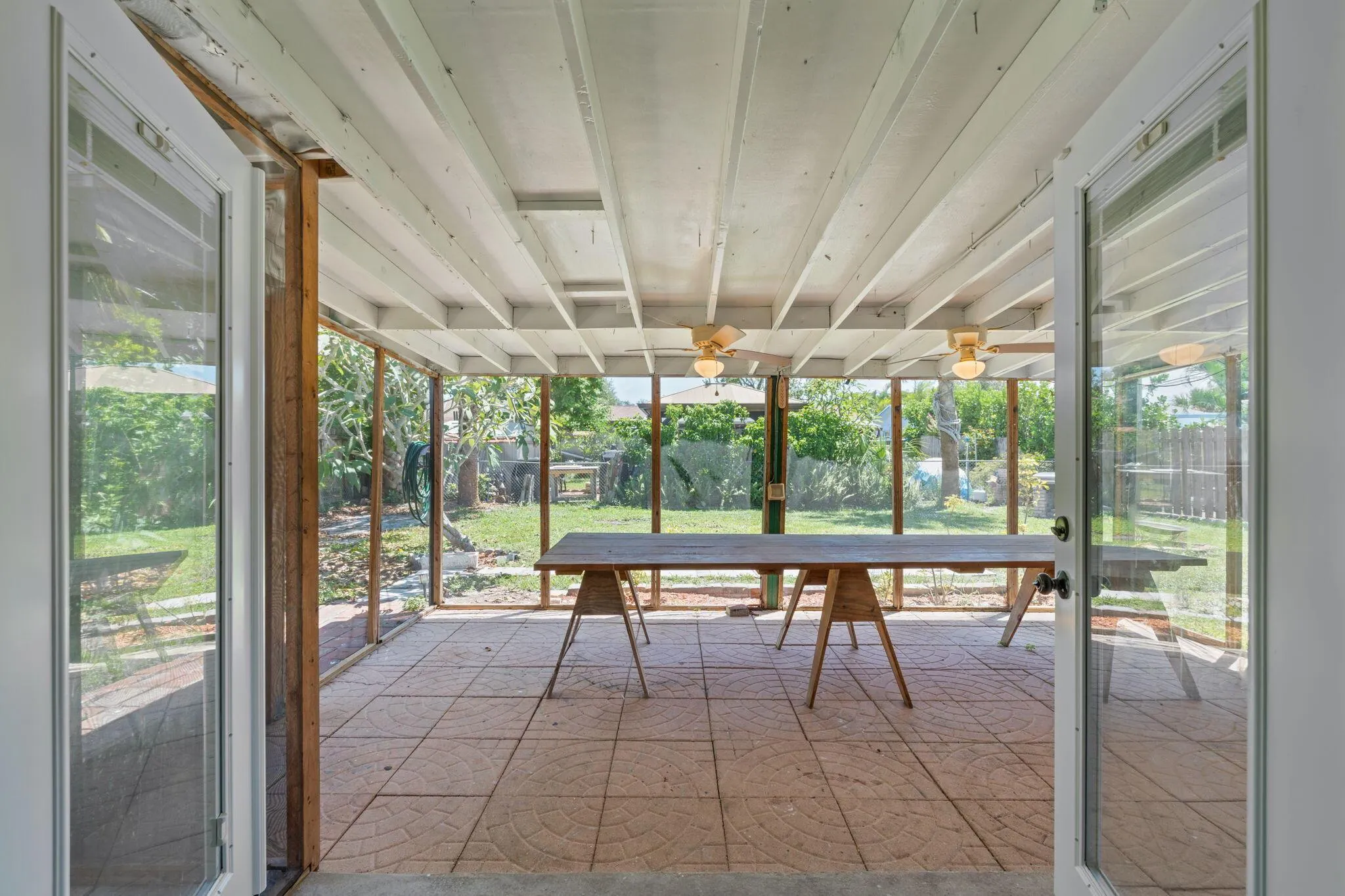 3852 Catalina Road