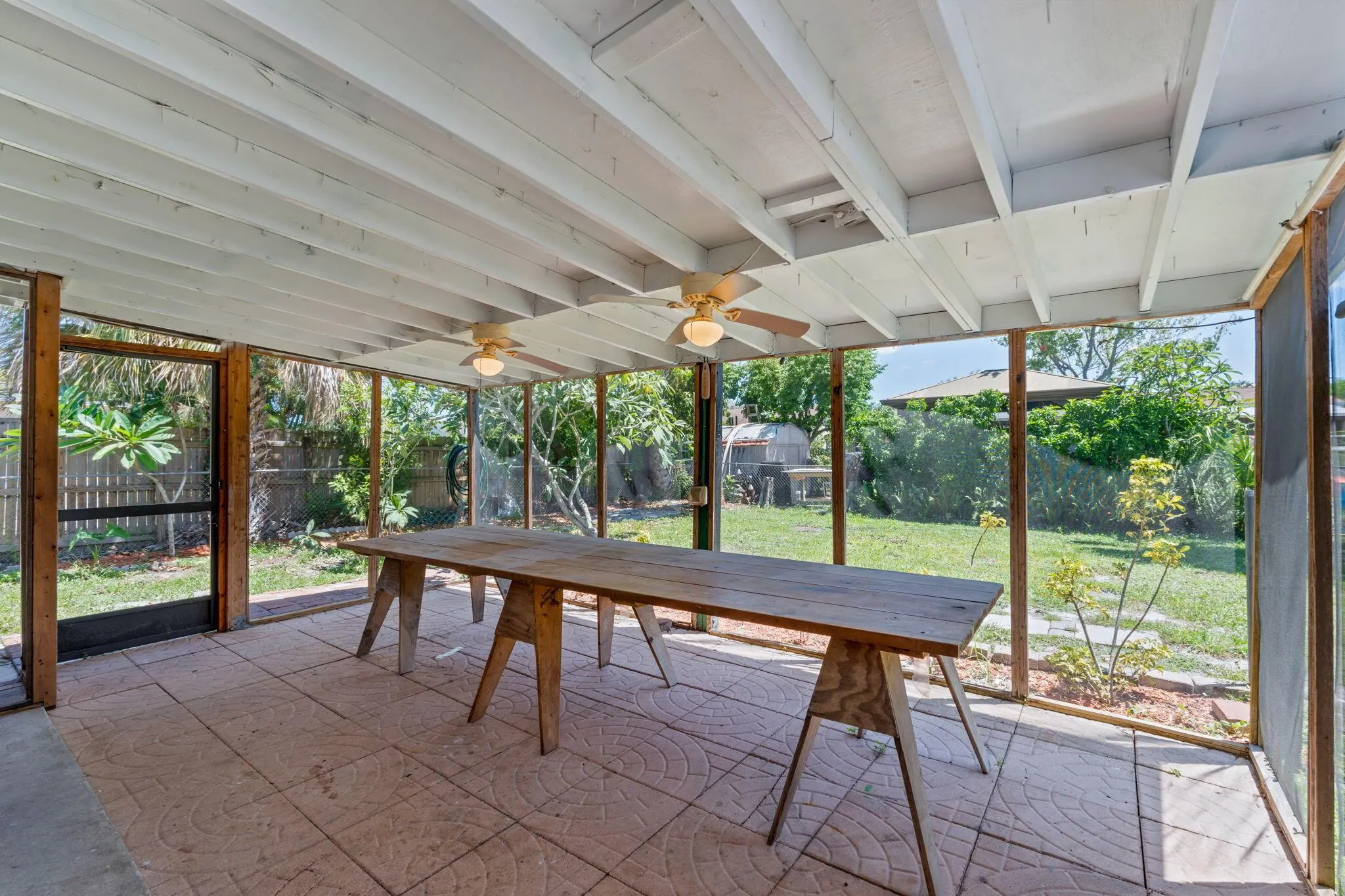 3852 Catalina Road