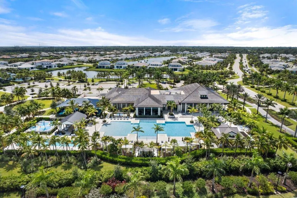 12404 Nautilus Circle