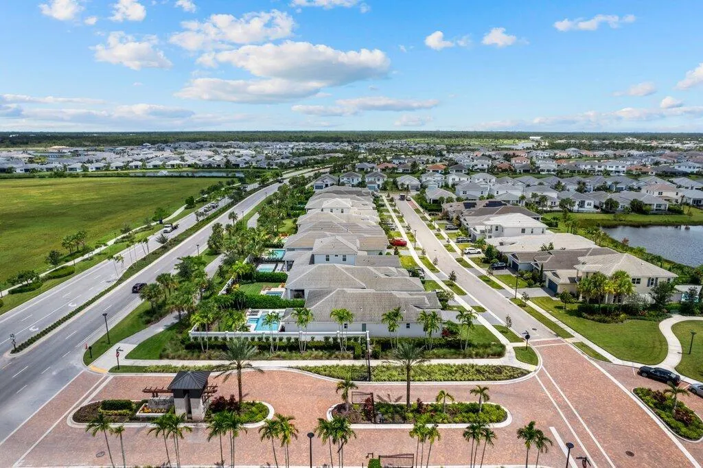 12404 Nautilus Circle