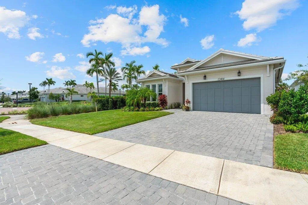 12404 Nautilus Circle