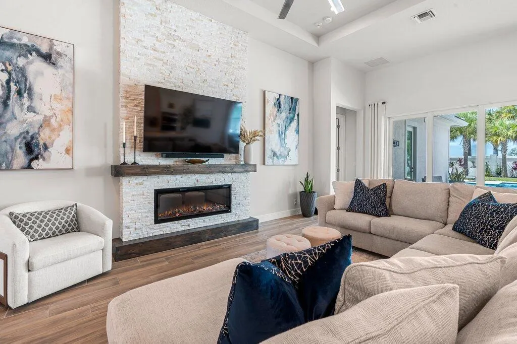 12404 Nautilus Circle