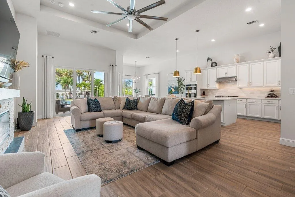 12404 Nautilus Circle