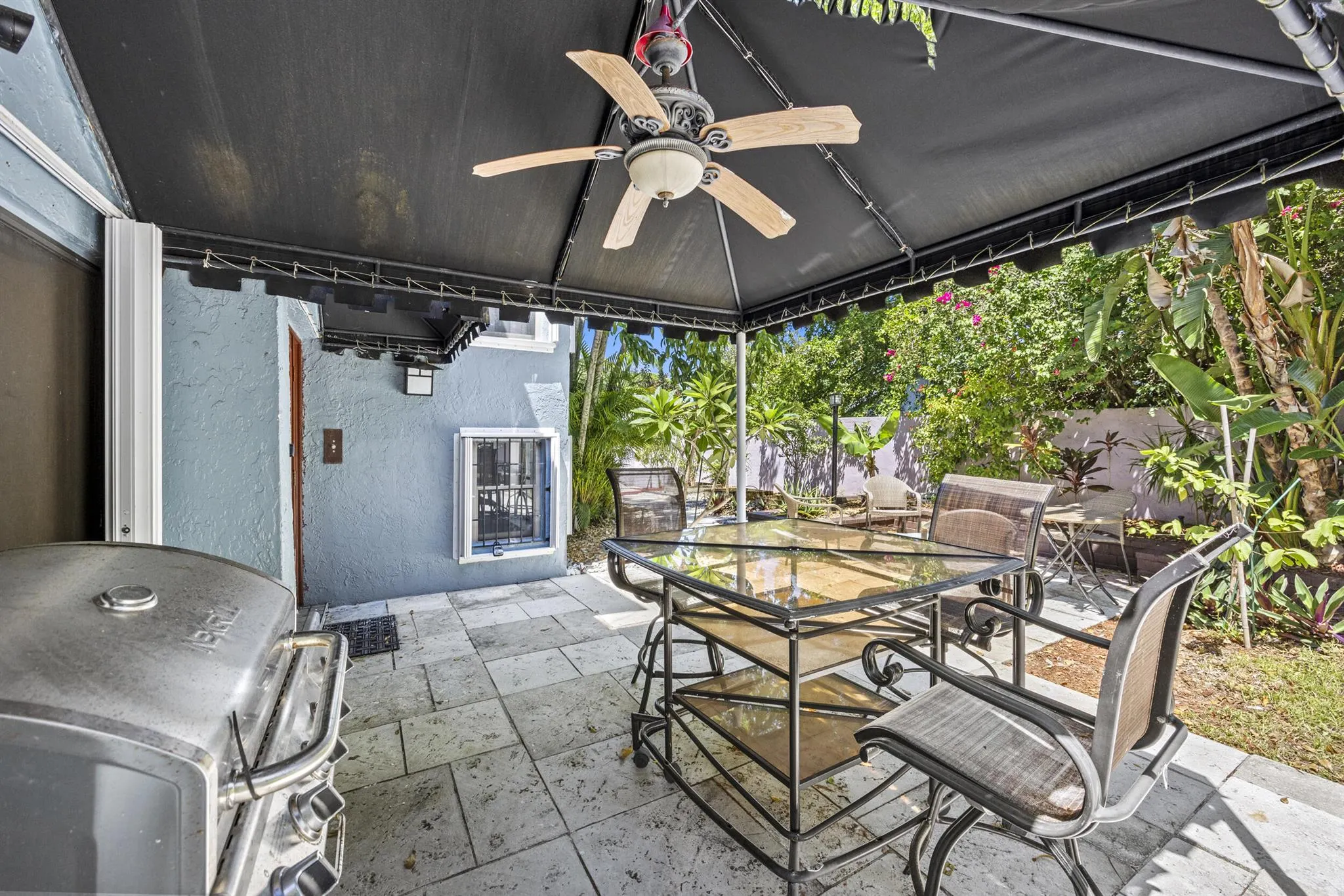 1885 NW 9th Street