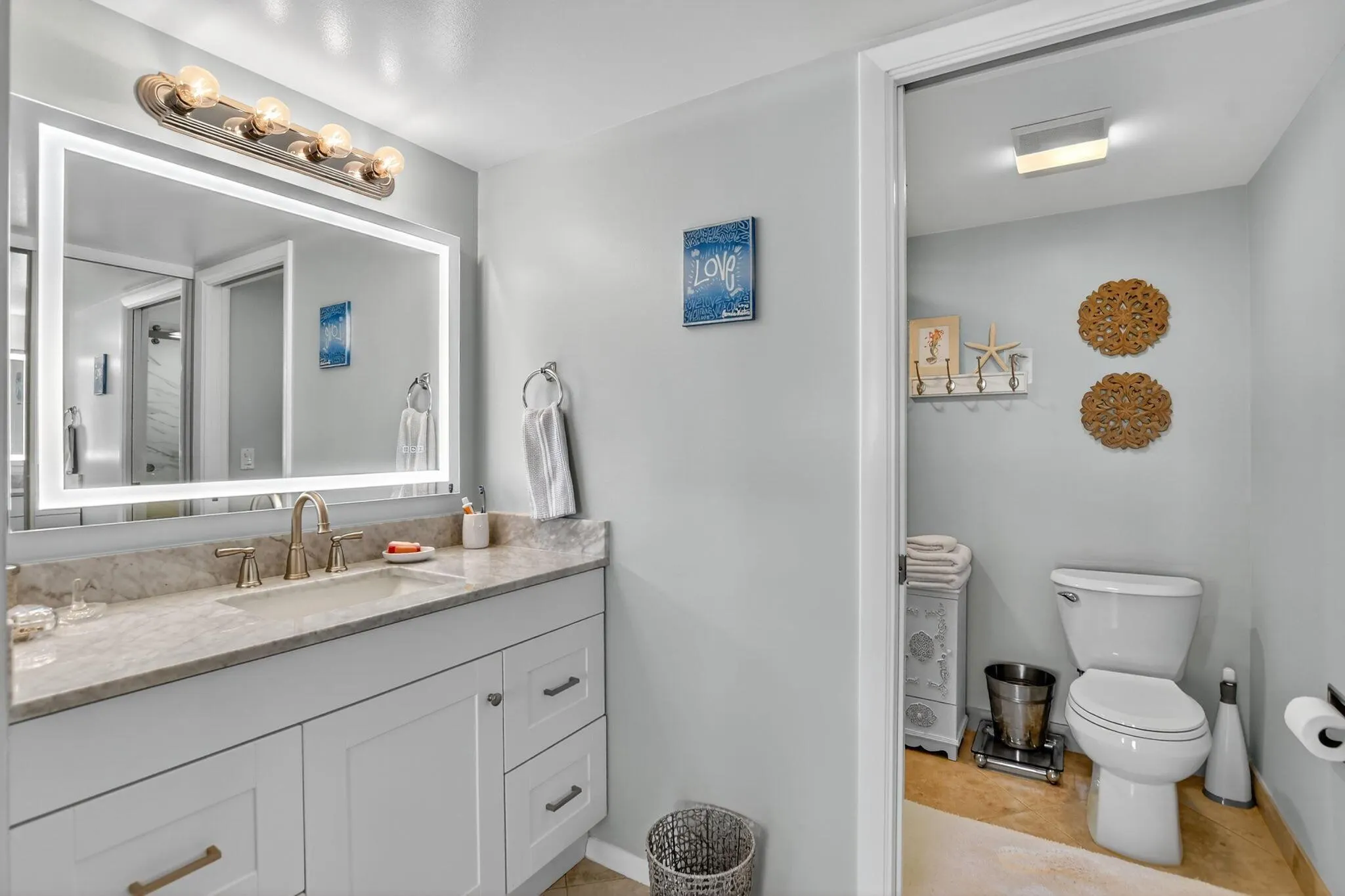 6205 Balboa Circle, #403