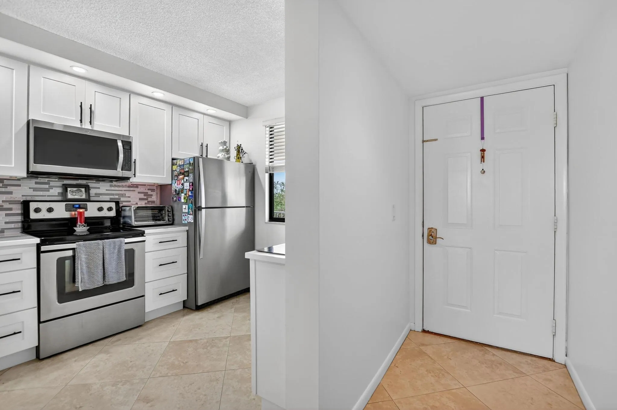 6205 Balboa Circle, #403