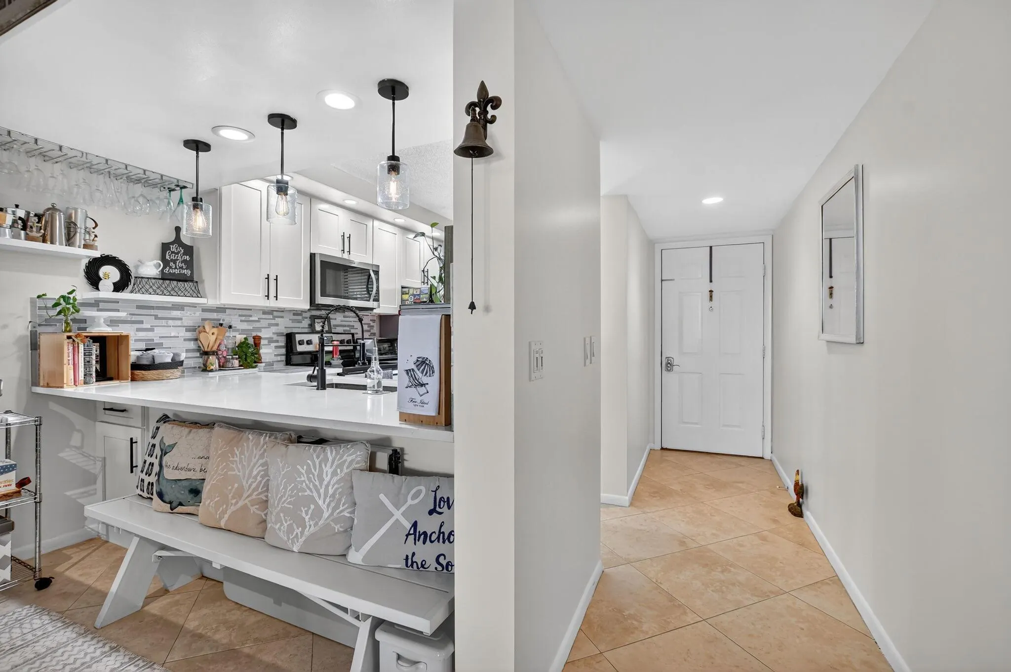 6205 Balboa Circle, #403