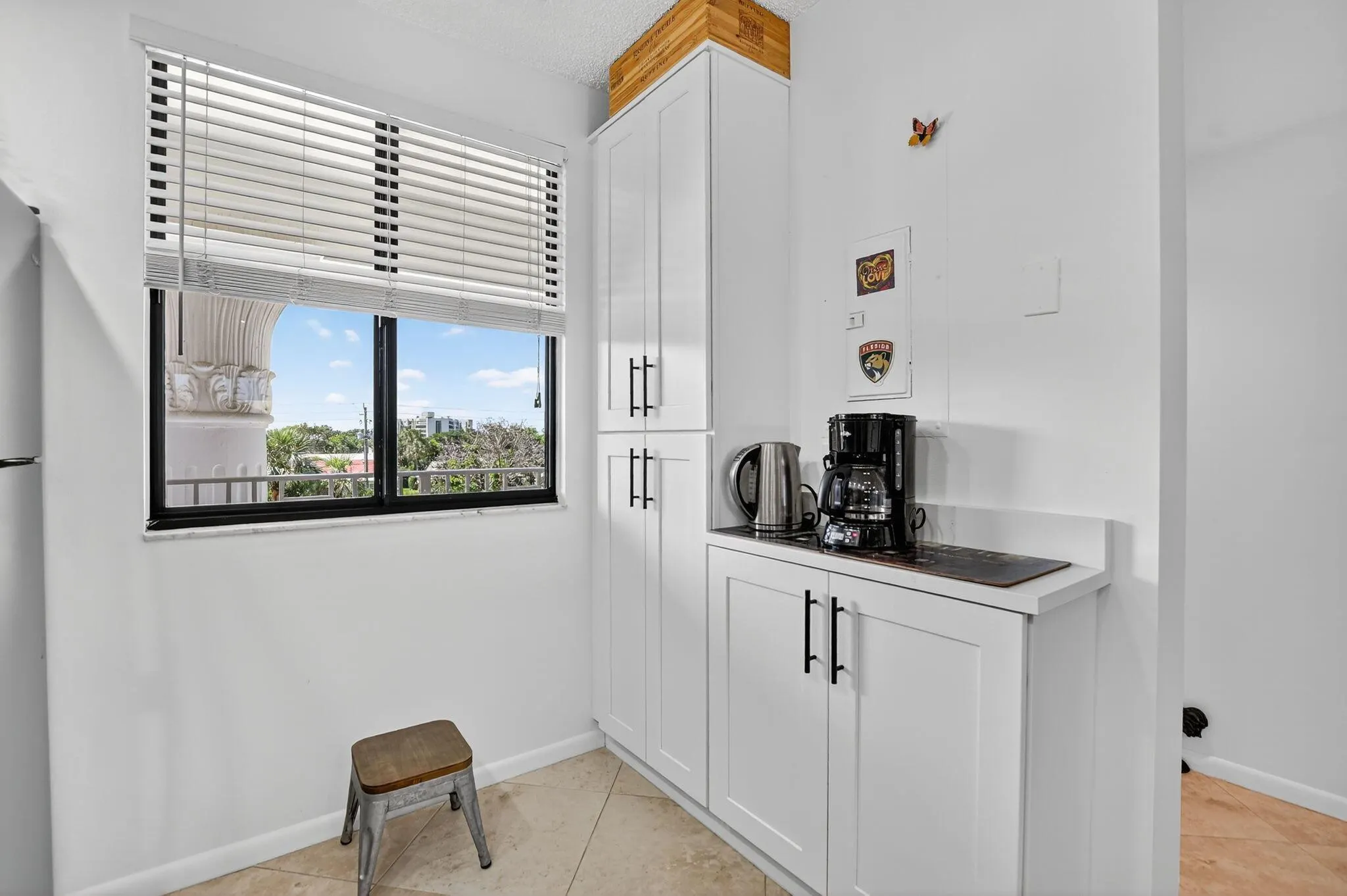 6205 Balboa Circle, #403