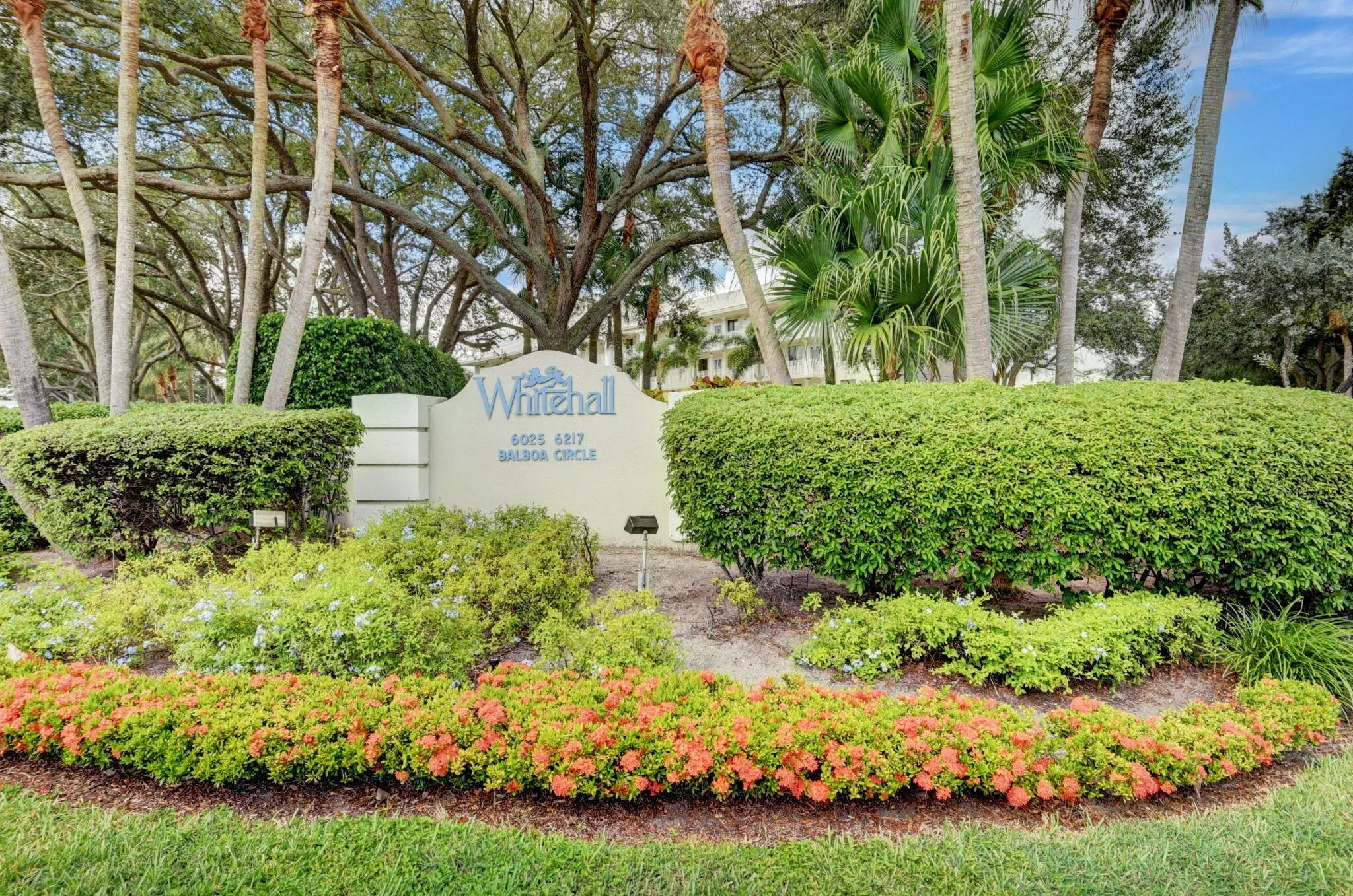 6205 Balboa Circle, #403