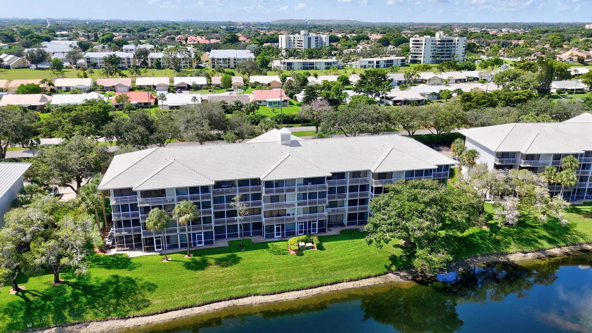 6205 Balboa Circle, #403