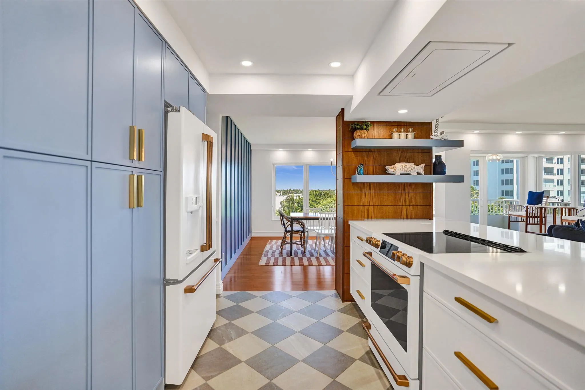 600 S Ocean Boulevard, #506