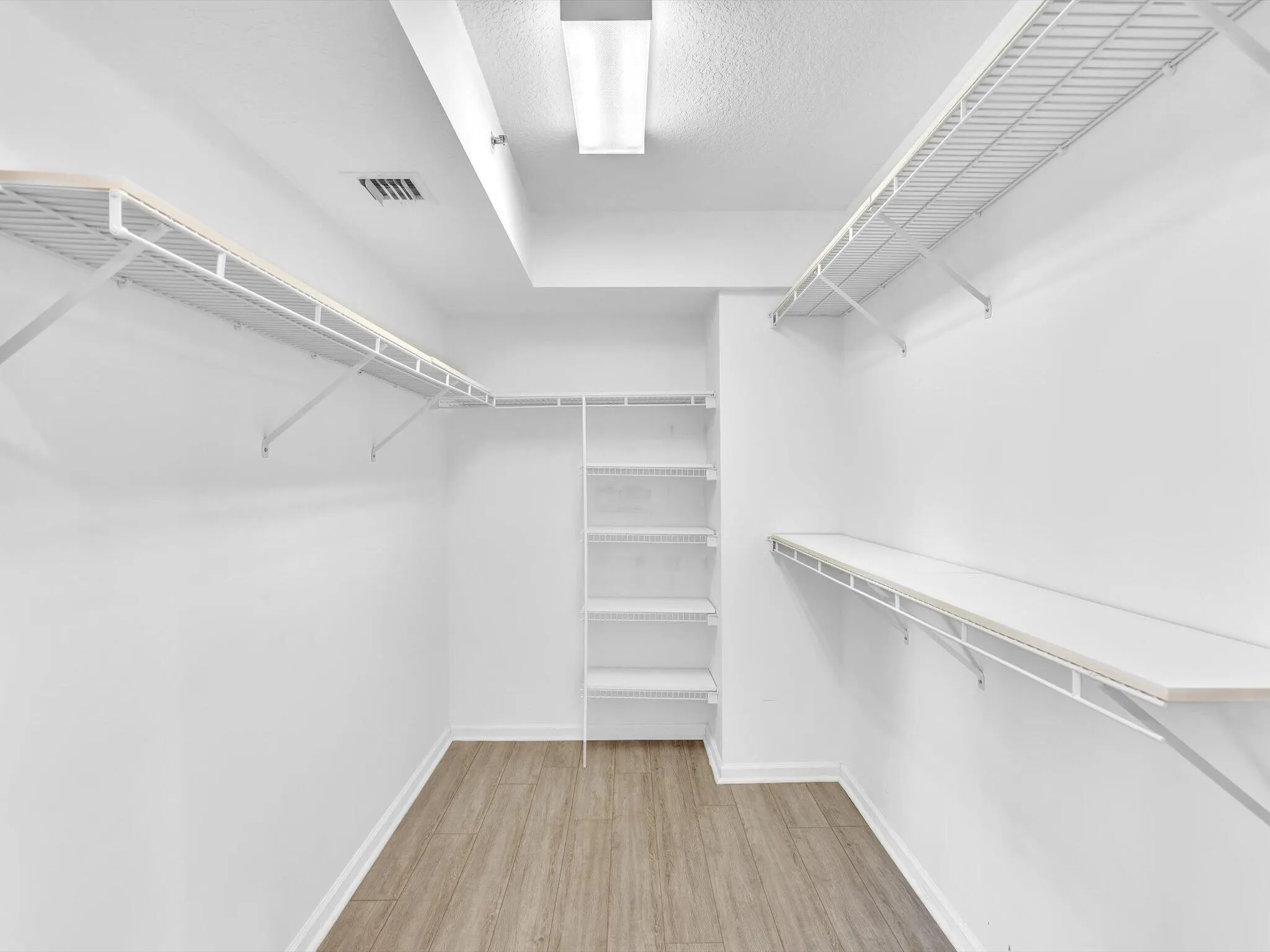 12565 Imperial Isle Drive, #301