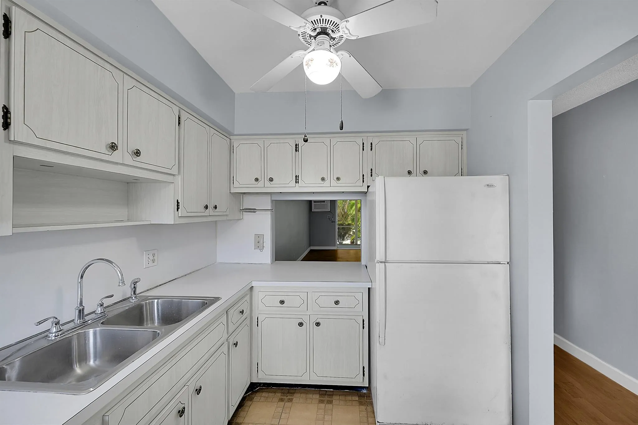 2115 NE 42nd Court, #110n
