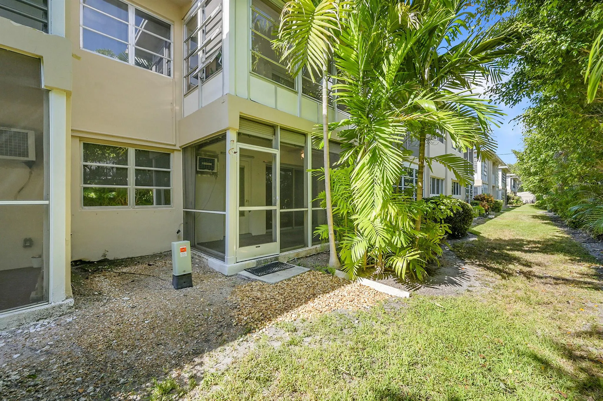 2115 NE 42nd Court, #110n