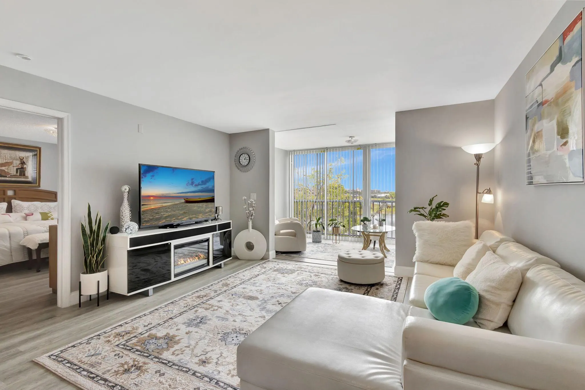 14575 Bonaire 605 Boulevard, #605