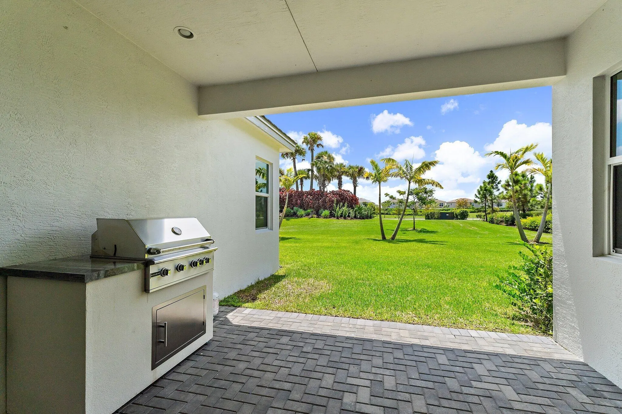 14808 Wildwood Circle