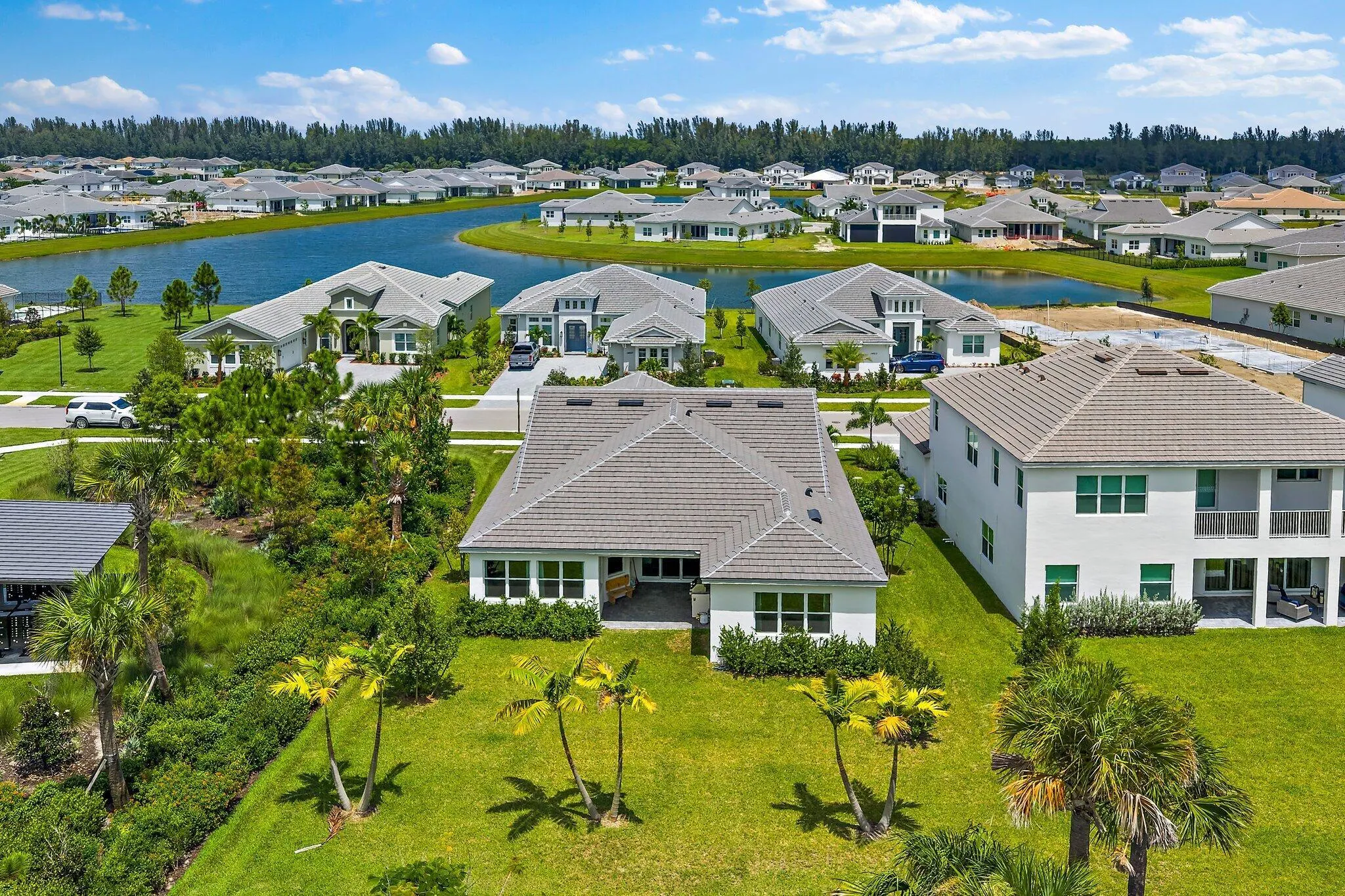 14808 Wildwood Circle