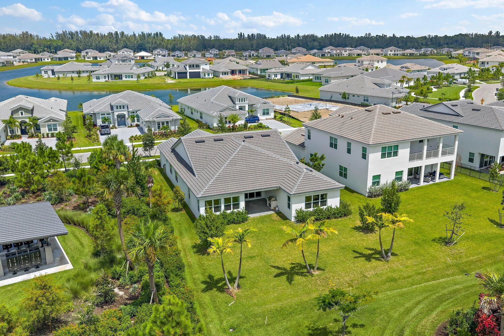 14808 Wildwood Circle