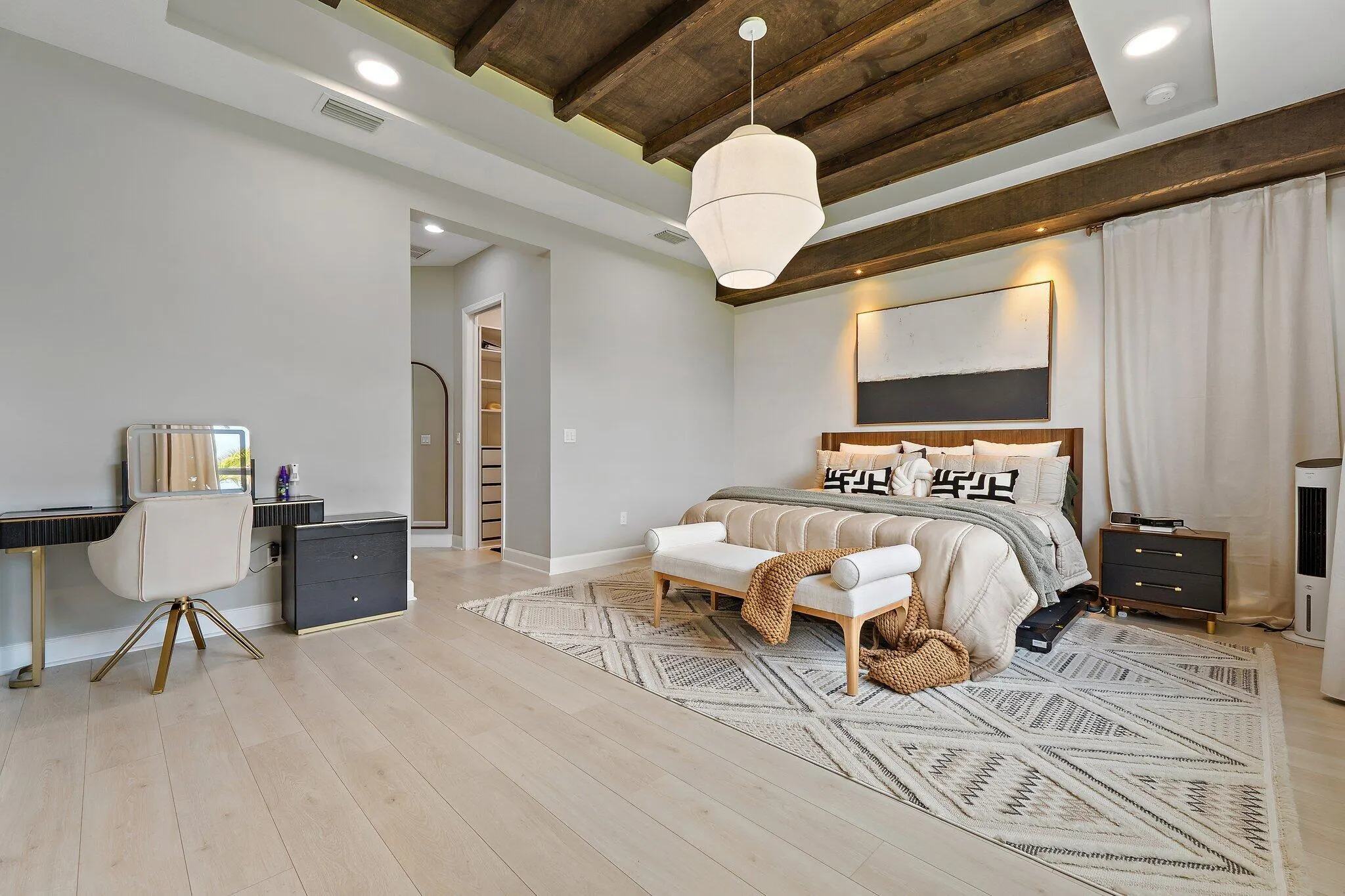 14808 Wildwood Circle