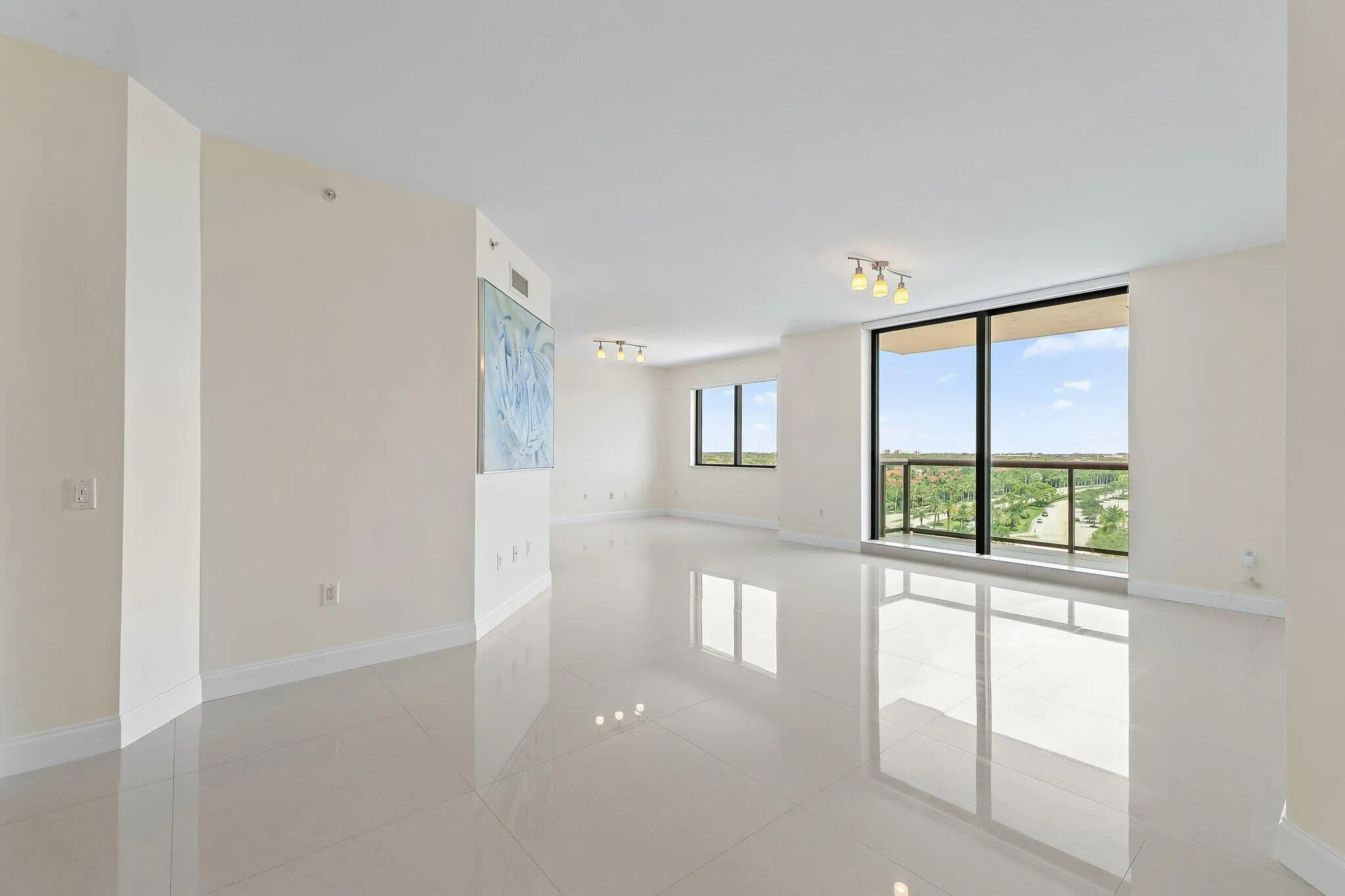 3610 Gardens Parkway, #904a