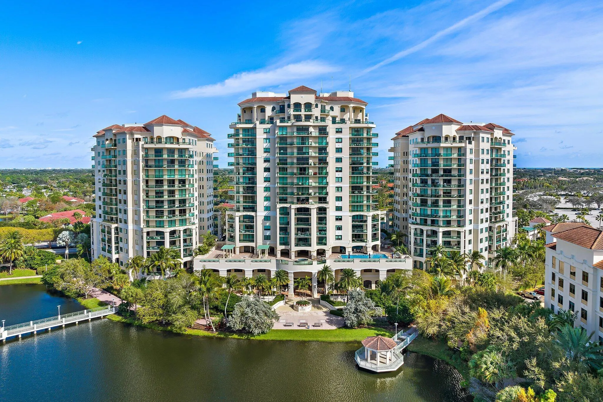 3610 Gardens Parkway, #904a