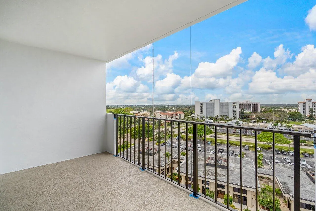 1200 Marine Way, #915 (Ph7)