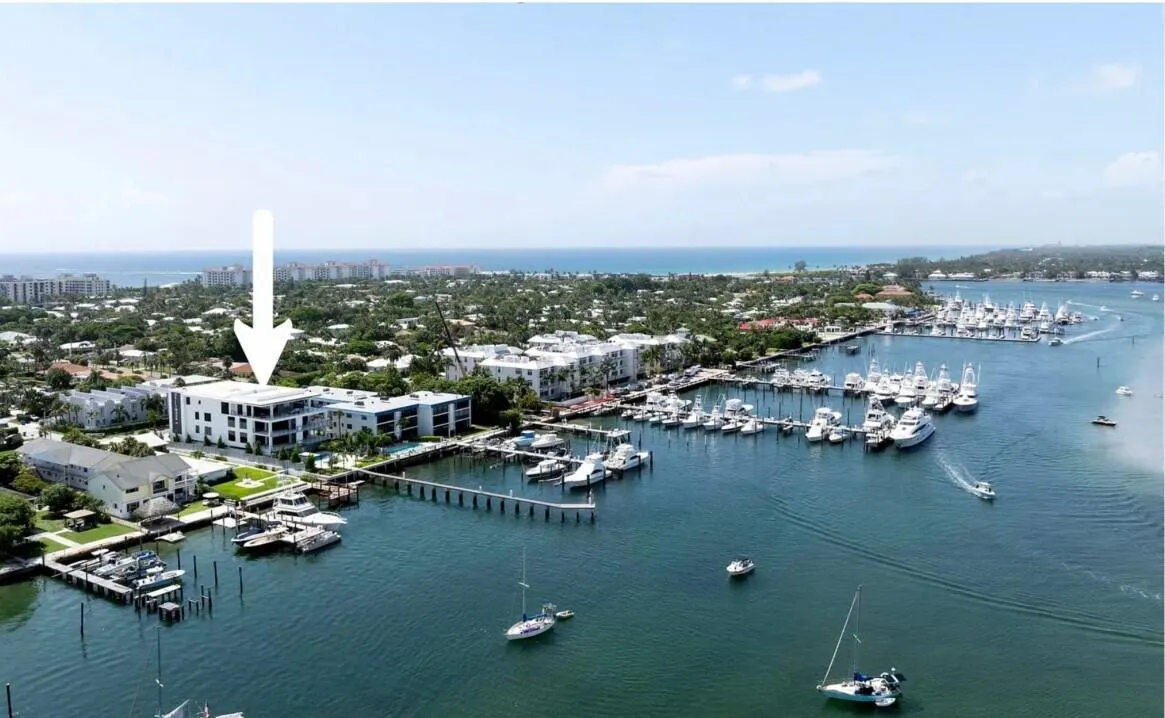 2323 Lake Drive, #Unit 201