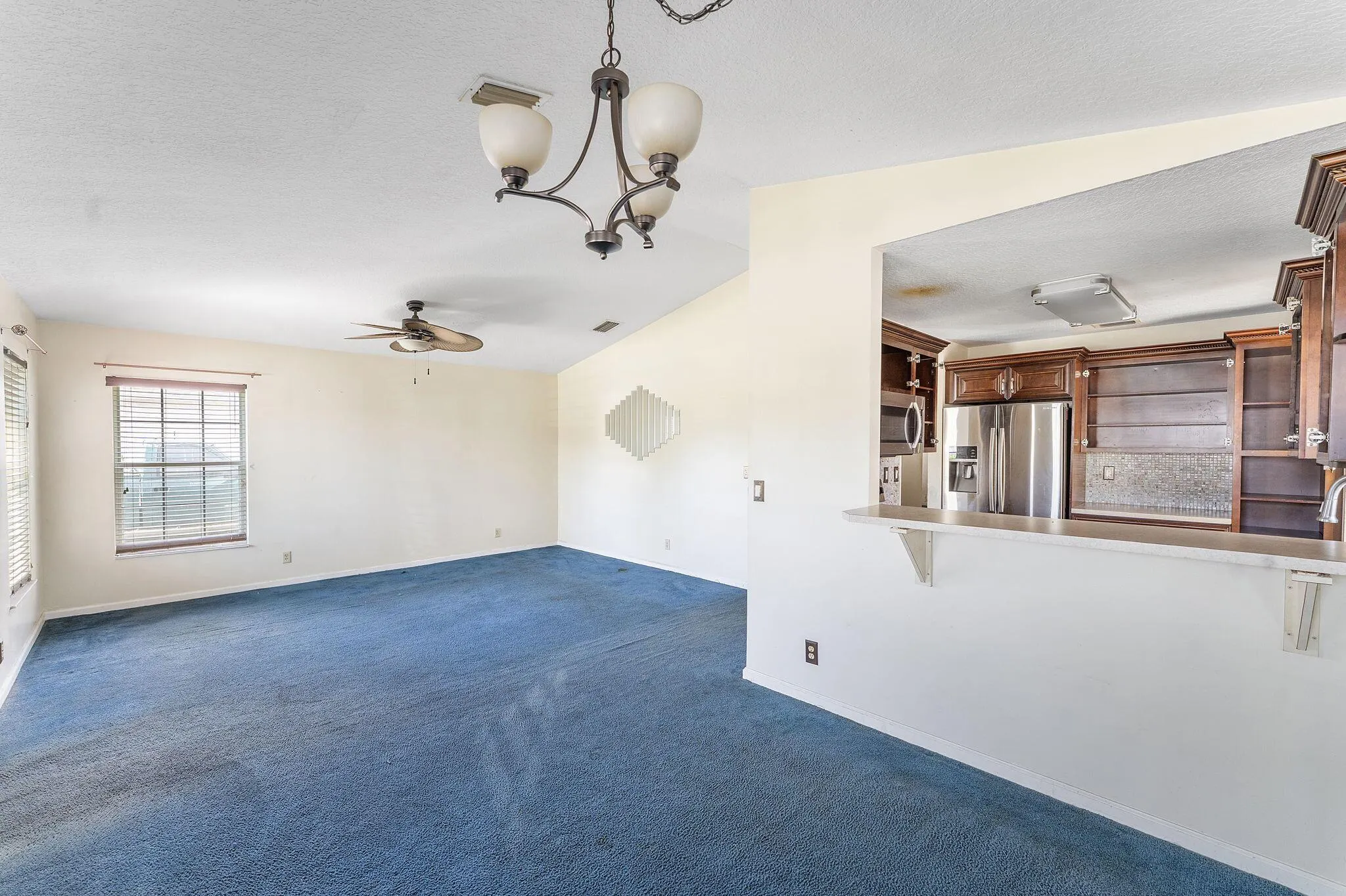 1135 Freshwater Lakes Drive