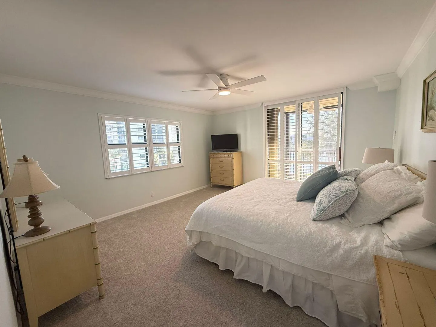 19800 Sandpointe Bay Drive, #409