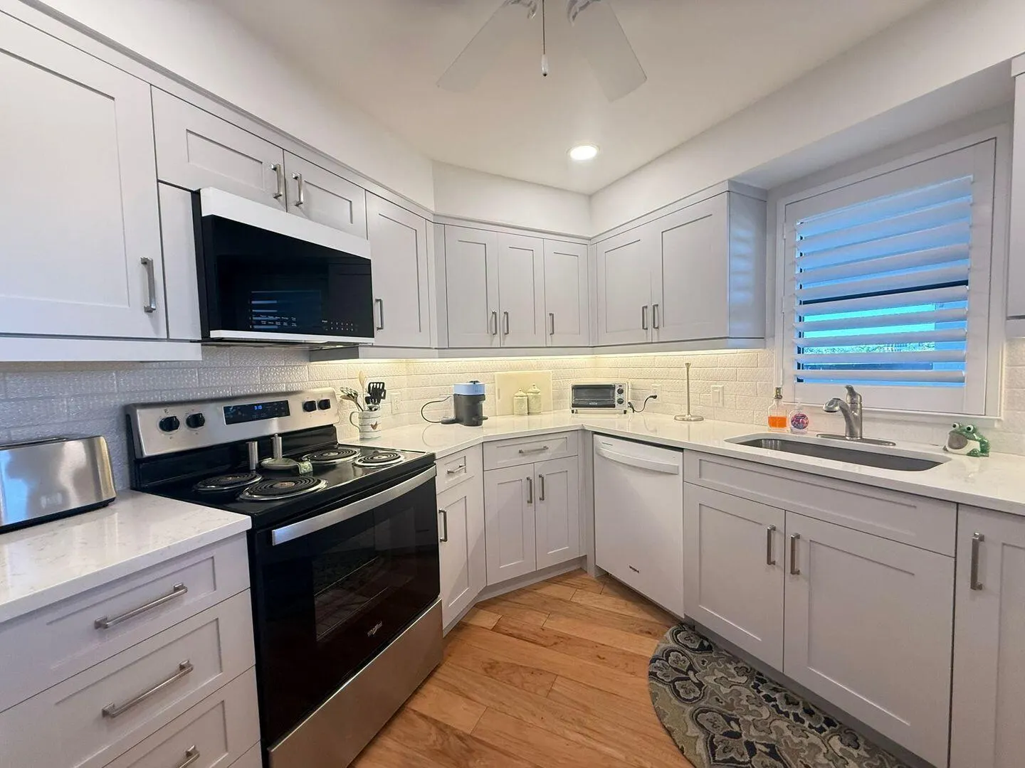 19800 Sandpointe Bay Drive, #409