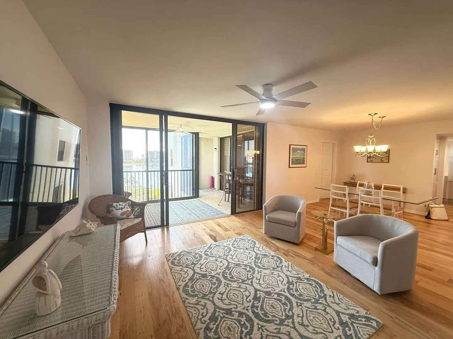 19800 Sandpointe Bay Drive, #409