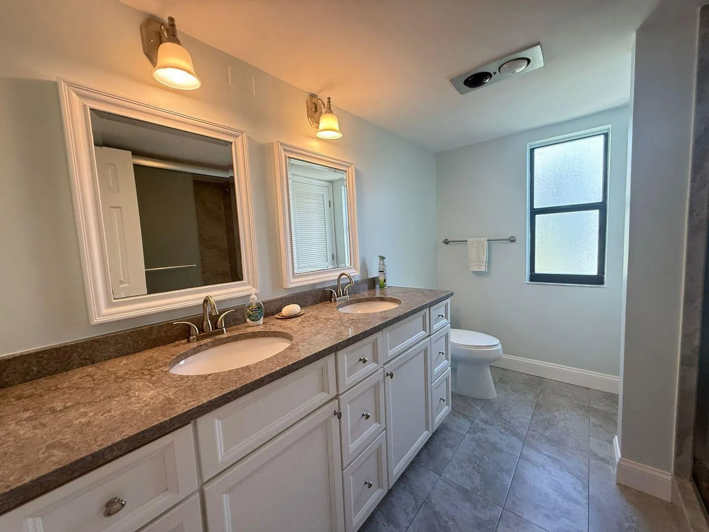 19800 Sandpointe Bay Drive, #409